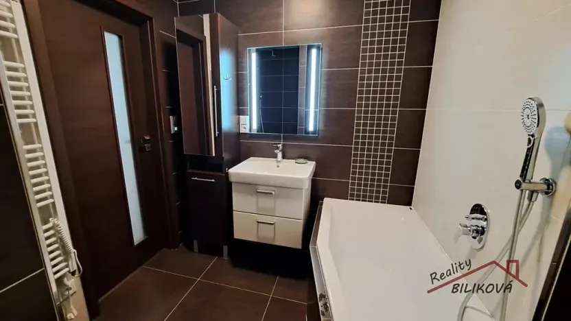 Prodej bytu 4+kk, Brandýs nad Labem-Stará Boleslav, Jasanová, 67 m2