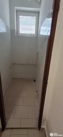 Pronájem kanceláře, Boskovice, nám. Dr. Snětiny, 100 m2