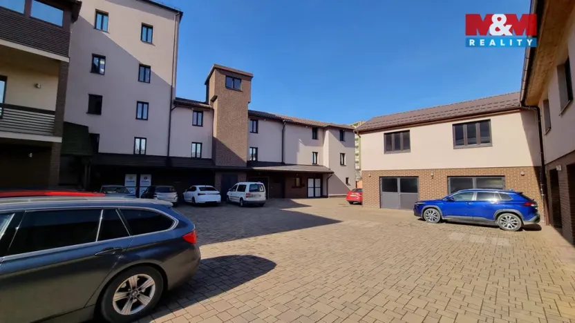 Pronájem kanceláře, Český Těšín, Ostravská, 89 m2