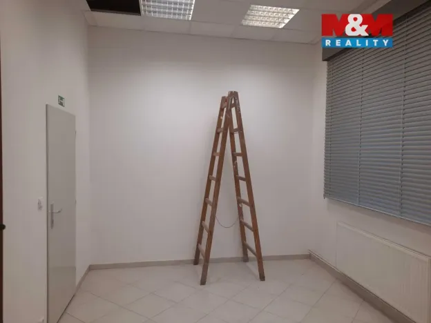 Pronájem obchodního prostoru, Brno - Žabovřesky, Minská, 185 m2