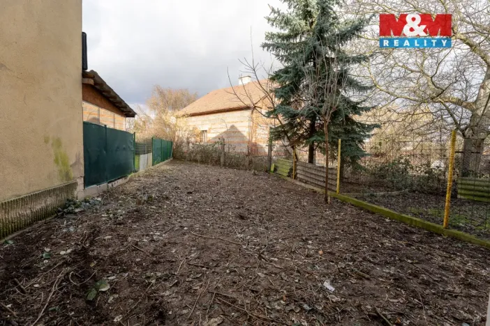 Prodej rodinného domu, Býkev, 190 m2