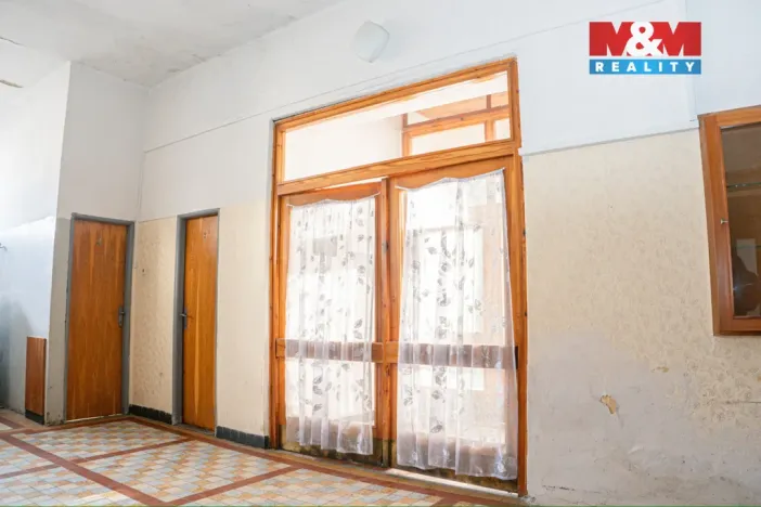 Pronájem obchodního prostoru, Hradešice, 345 m2