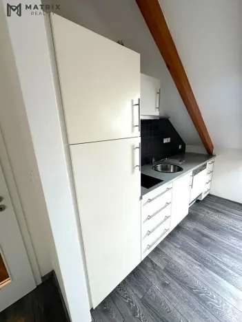 Pronájem bytu 2+kk, Praha - Libeň, Zenklova, 48 m2