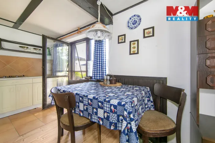 Prodej chaty, Kolinec - Tajanov, 141 m2