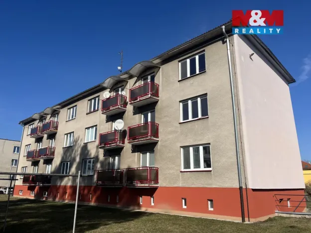 Prodej bytu 3+1, Bakov nad Jizerou, Družstevní, 68 m2