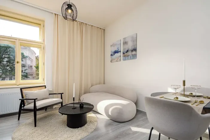 Pronájem bytu 2+kk, Praha - Vršovice, Košická, 36 m2