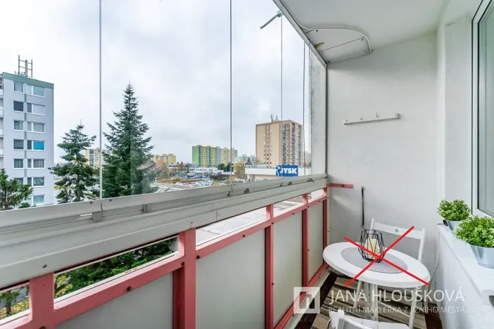 Pronájem bytu 3+1, Praha - Chodov, Bachova, 67 m2