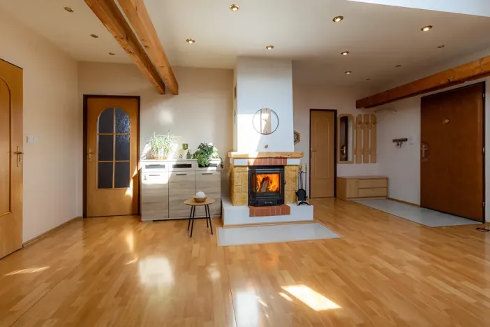 Prodej bytu 6+kk a větší, Ostrava, Korunní, 151 m2