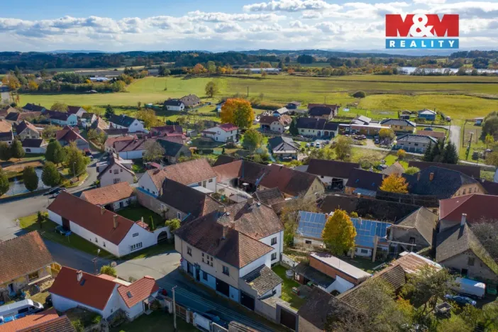 Prodej rodinného domu, Záboří, 390 m2