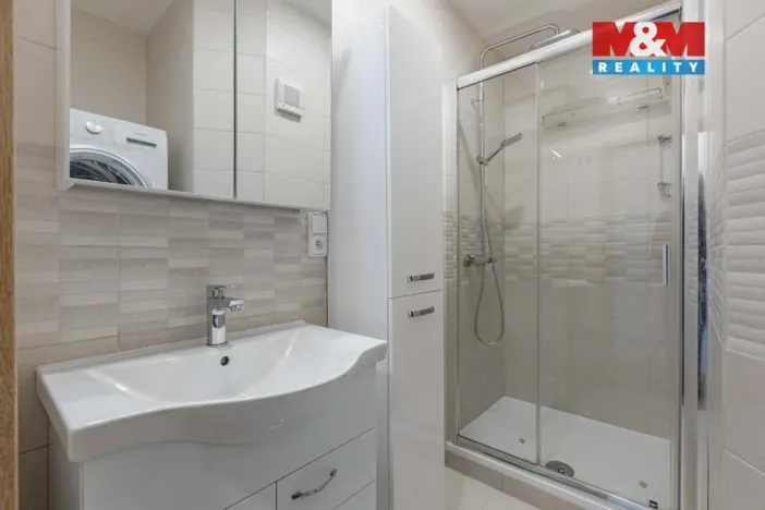 Prodej bytu 4+1, Klatovy - Klatovy III, Pod Hůrkou, 81 m2