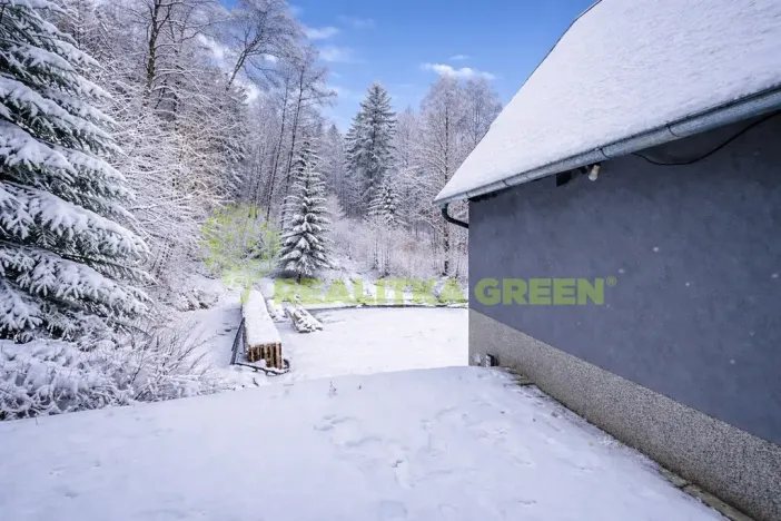 Pronájem chaty, Provodov, 25 m2