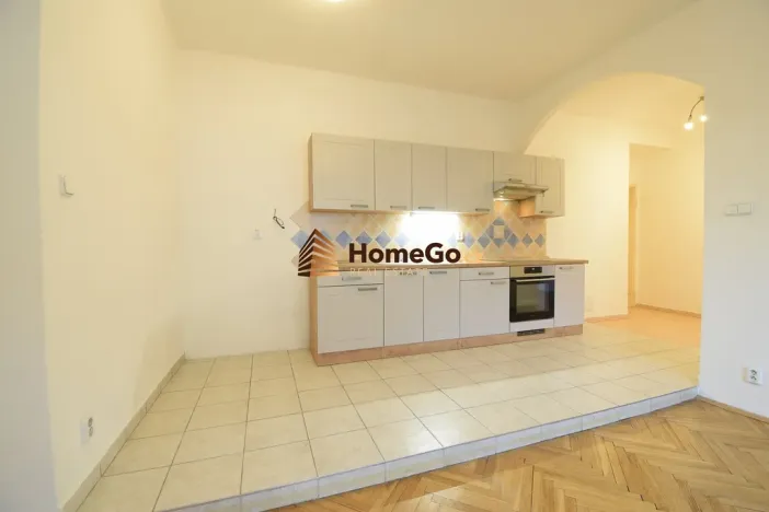 Pronájem bytu 2+kk, Praha - Nusle, U gymnázia, 57 m2