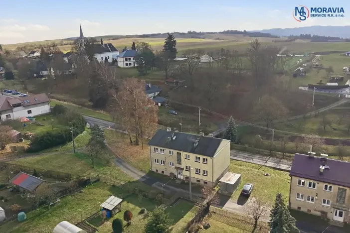 Prodej bytu 3+1, Maletín, 56 m2