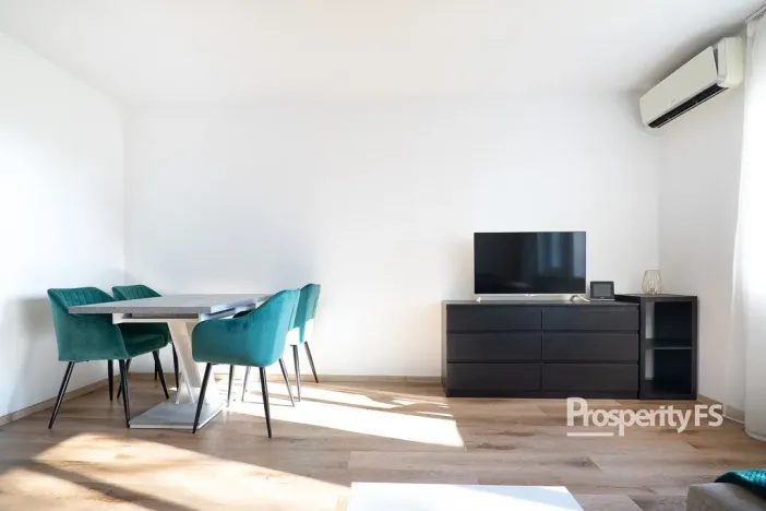 Pronájem bytu 2+kk, Vinařice, 56 m2