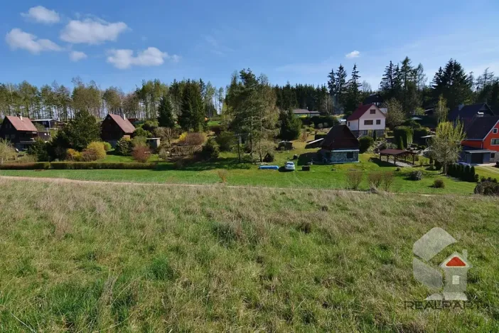 Prodej pozemku pro bydlení, Pucov, 2436 m2