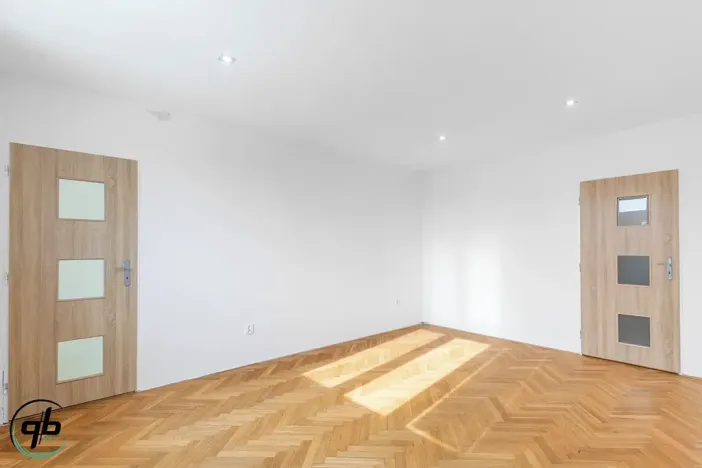 Prodej bytu 3+1, Bílovec, Radotínská, 57 m2