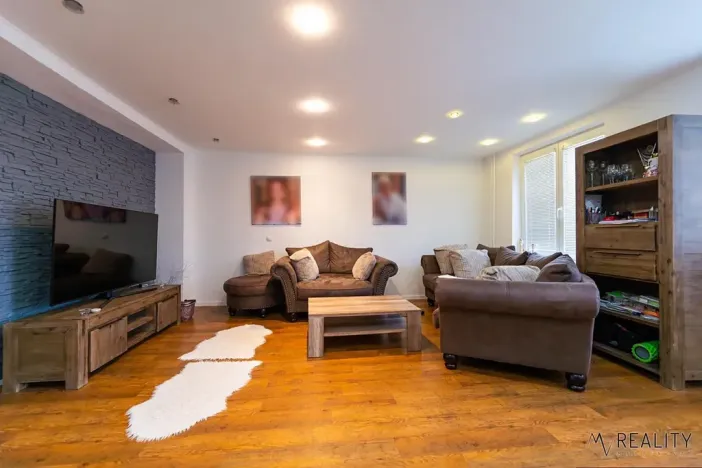 Pronájem bytu 2+kk, Ostrava, Gen. Sochora, 61 m2