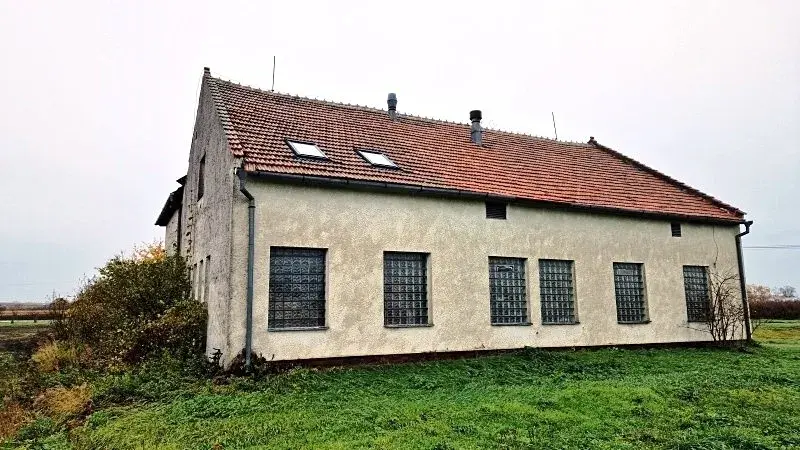 Prodej výrobních prostor, Ladná, Masarykova, 286 m2