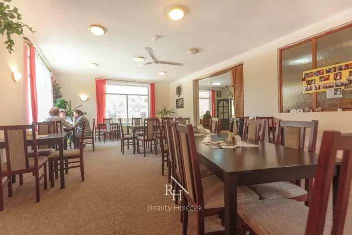 Prodej restaurace, Městečko, 230 m2