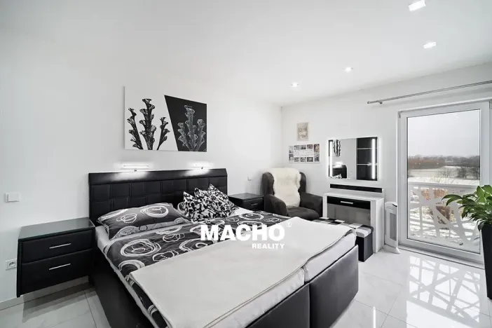 Prodej rodinného domu, Soběslav, Na Pilátě I, 220 m2