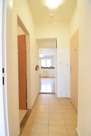 Pronájem bytu 2+kk, Praha - Vršovice, Sevastopolská, 46 m2