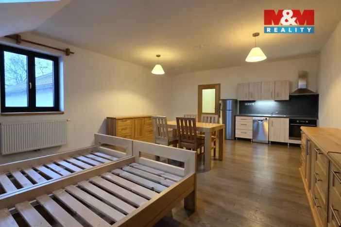 Pronájem bytu 1+kk, Čermná, 42 m2