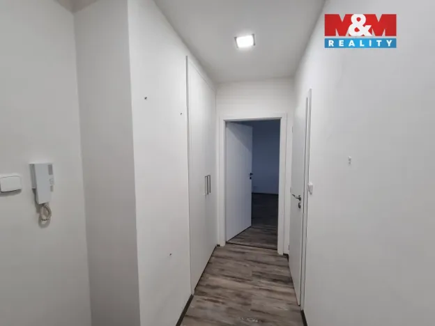 Pronájem bytu 2+kk, Ostrava - Poruba, 51 m2