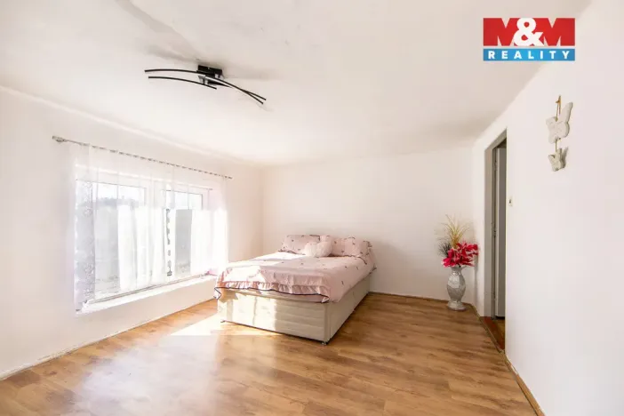 Prodej rodinného domu, Bochov, Na Kopečku, 127 m2