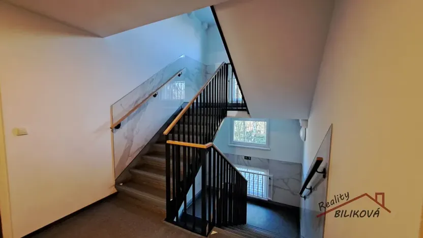 Prodej bytu 2+kk, Praha - Bohnice, Dolákova, 44 m2