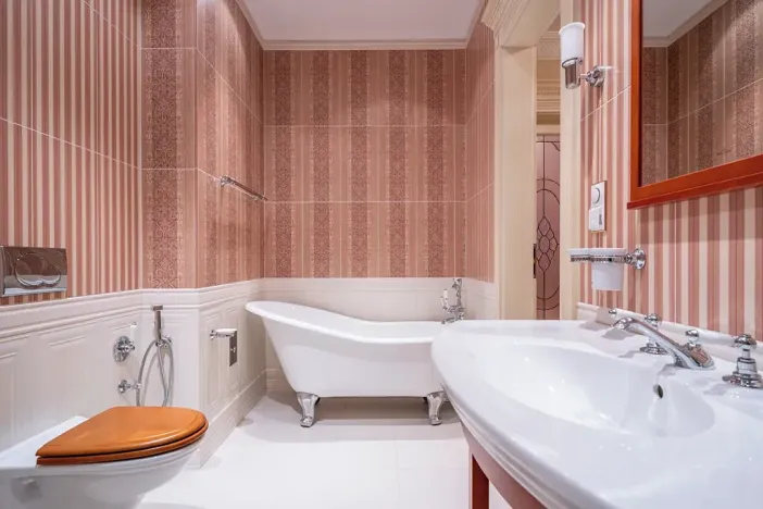 Prodej bytu 3+1, Karlovy Vary, Divadelní náměstí, 113 m2