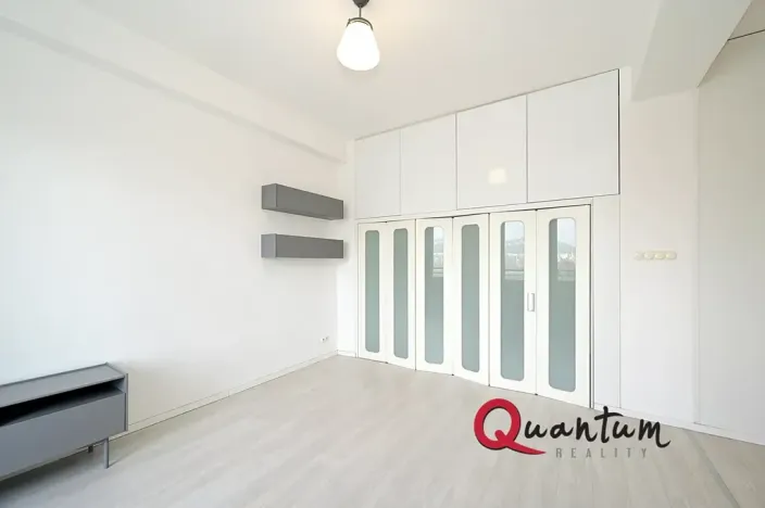 Pronájem bytu 2+kk, Praha - Podolí, Podolské nábřeží, 50 m2