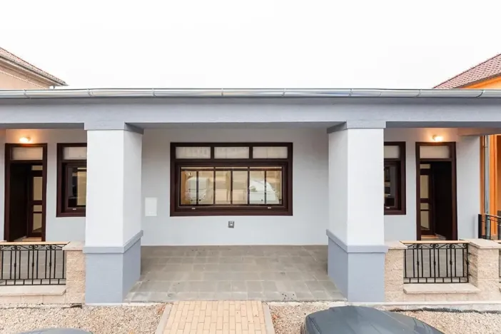 Prodej obchodního prostoru, Přelouč, Smetanova, 69 m2