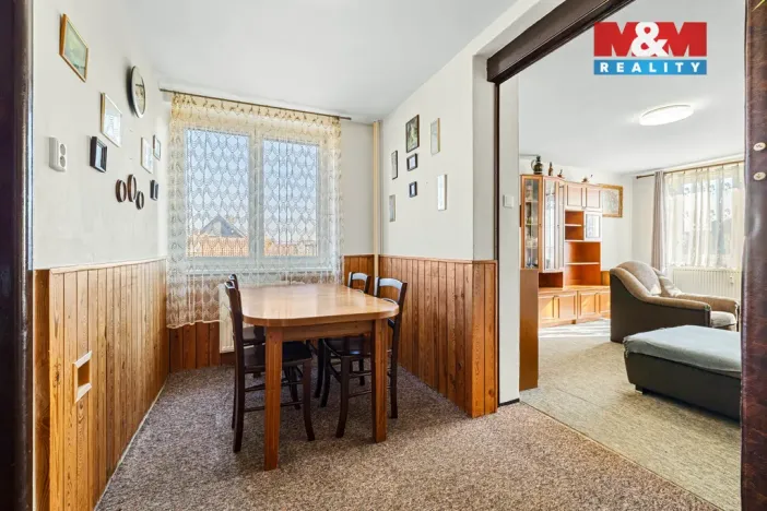 Prodej bytu 4+1, Bezno, Zahradní, 74 m2