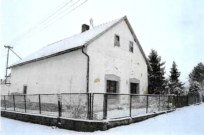Dražba rodinného domu, Dolní Chvatliny, 118 m2