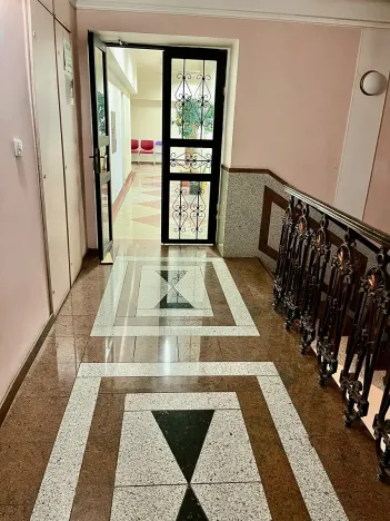 Pronájem kanceláře, Praha - Nové Město, 85 m2