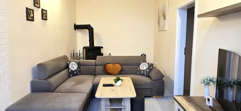 Pronájem bytu 2+1, Zákolany, 82 m2