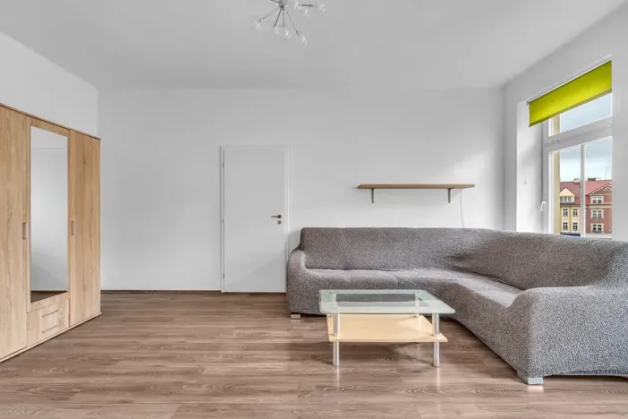 Pronájem bytu 2+1, Hradec Králové, Masarykovo náměstí, 50 m2