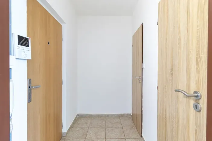 Pronájem bytu 1+kk, Mladá Boleslav, Zalužanská, 25 m2