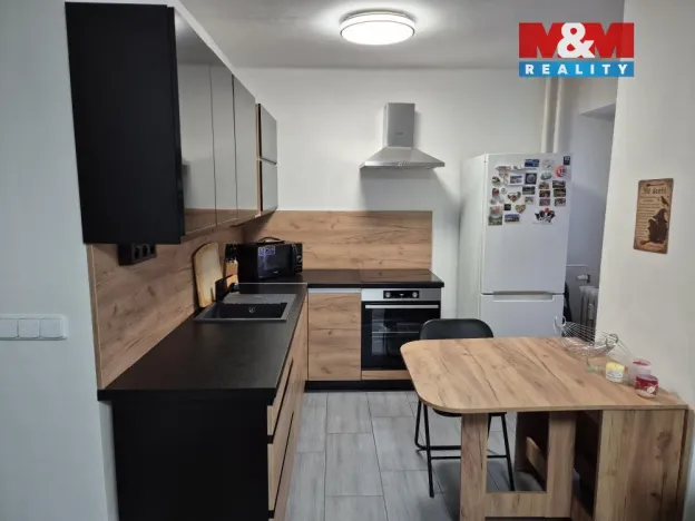 Pronájem bytu 2+1, Ostrava - Poruba, Průběžná, 41 m2