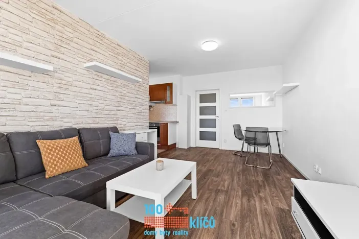 Pronájem bytu 2+kk, Praha - Stodůlky, Husníkova, 43 m2