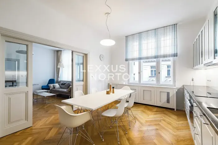 Pronájem bytu 3+1, Praha - Josefov, Břehová, 142 m2