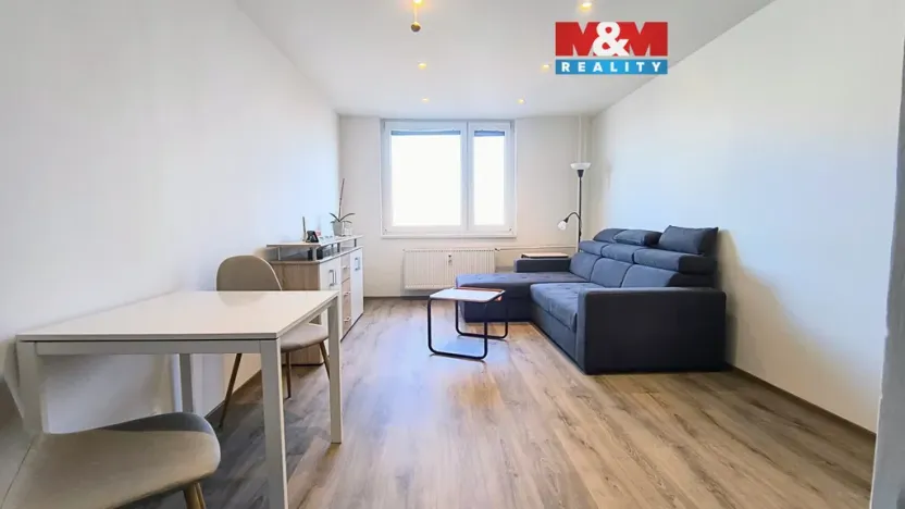 Pronájem bytu 2+kk, Kladno, Vašíčkova, 40 m2