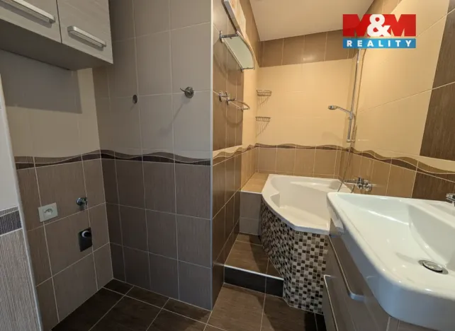 Pronájem bytu 2+1, České Budějovice - České Budějovice 3, U Trojice, 62 m2