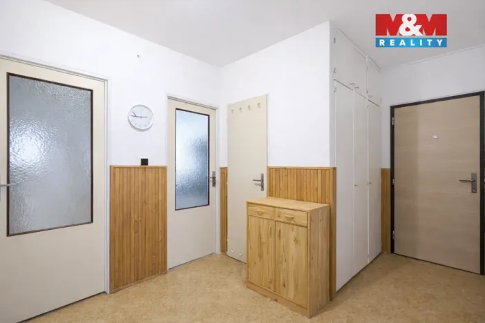 Prodej bytu 3+1, Praha - Vinoř, Uherská, 70 m2