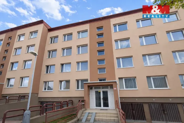 Prodej bytu 3+1, Praha - Vinoř, Uherská, 70 m2