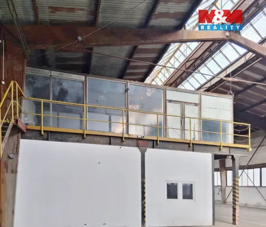 Pronájem skladu, Staré Místo, 2040 m2