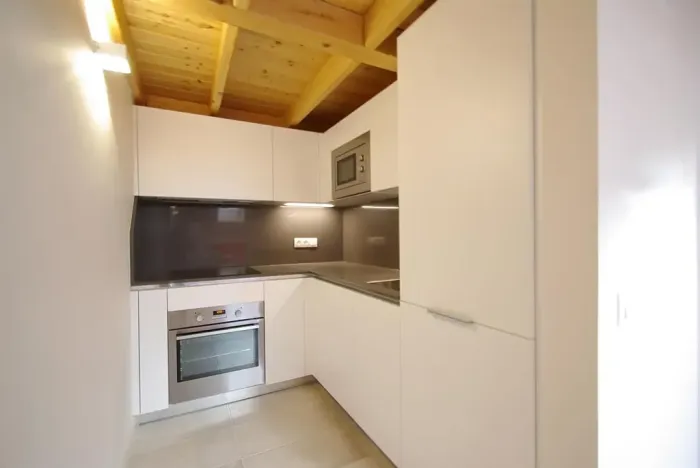 Pronájem bytu 3+kk, Praha - Nové Město, Bolzanova, 79 m2