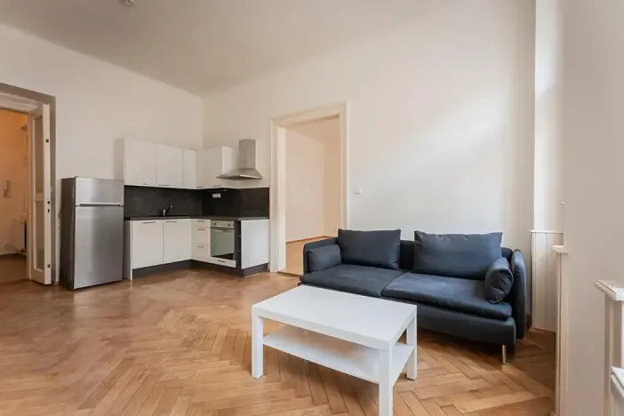Pronájem bytu 2+kk, Praha - Nové Město, Lípová, 61 m2