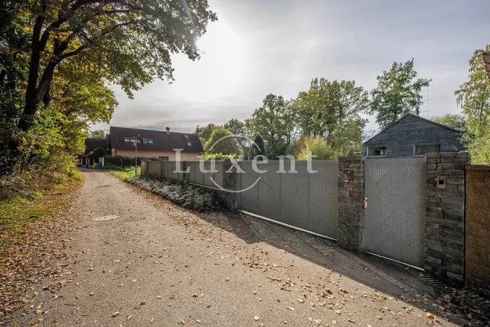 Prodej rodinného domu, Hrusice, U Potoka, 151 m2