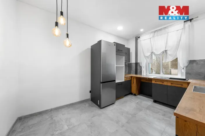 Prodej bytu 3+1, Ústí nad Labem - Ústí nad Labem-centrum, Resslova, 99 m2